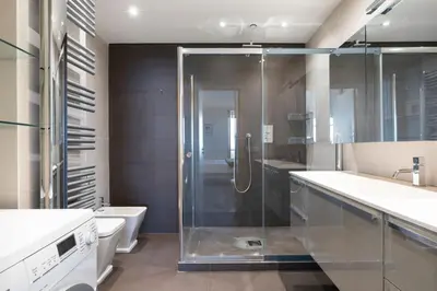 Salle de bains dans l'établissement REF 1426 - Cannes Croisette - Sea view apartment for rent