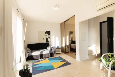 Coin salon dans l'établissement VILLA THETIS 4 pièces
