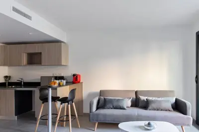 Cuisine ou kitchenette dans l'établissement Appartement Maréchal - Welkeys