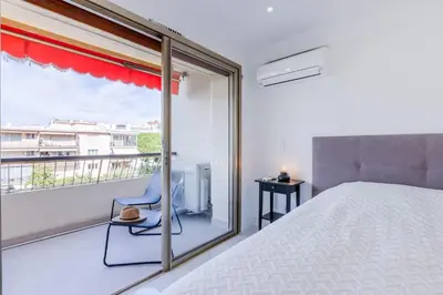 Un ou plusieurs lits dans un hébergement de l'établissement 1-Br Apartment 5 min on foot from the Croisette