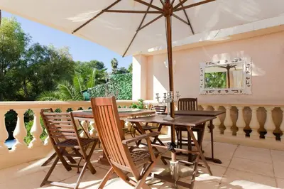 Balcon ou terrasse dans l'établissement Juan Les Pins Near Cannes Beaches 18-20 Guests