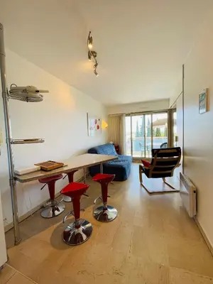 Coin salon dans l'établissement Floriana