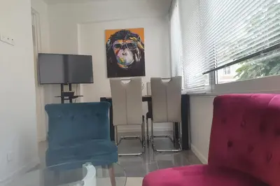 Télévision ou salle de divertissement dans l'établissement Bel Apt Near Croisette Beach Cannes