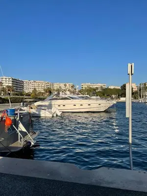 Paysage naturel près de le bateau