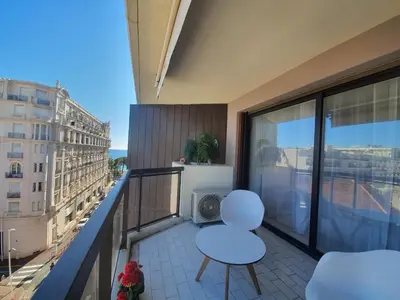 Balcon ou terrasse dans l'établissement Les jardins de la Croisette 6, by Welcome to Cannes