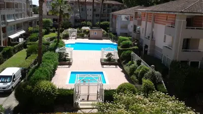 Piscine de l'établissement Le Cyana ou située à proximité