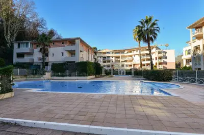 Piscine de l'établissement Le Cyana ou située à proximité