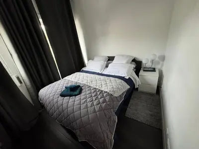 Un ou plusieurs lits dans un hébergement de l'établissement Maison de ville à Cannes à 450 mètres de la Croisette