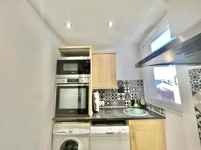 Cuisine ou kitchenette dans l'établissement Carré d'or Duplex, by Welcome to Cannes