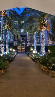 Jardin de l'établissement jardins croisette PRES CROISETTE