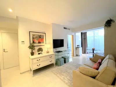 Télévision ou salle de divertissement dans l'établissement Marema appartement, by Welcome to Cannes