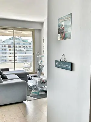 Coin salon dans l'établissement Palm beach- Free Wifi- Parking- Sea View