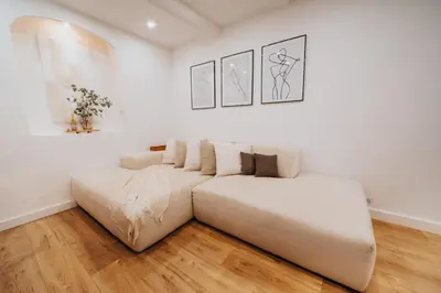 Un ou plusieurs lits dans un hébergement de l'établissement Perfect family-oriented and recently renovated townhouse in the old Antibes