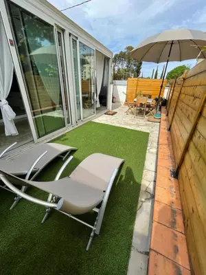 Terrasse ou espace extérieur de l'établissement Charmante maison