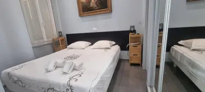 Un ou plusieurs lits dans un hébergement de l'établissement Cannes Hoche Apartment