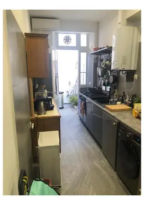 Cuisine ou kitchenette dans l'établissement Centre heart of CAnnes