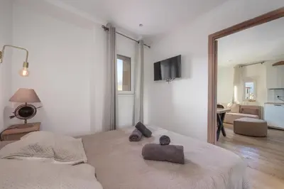 Un ou plusieurs lits dans un hébergement de l'établissement Duplex old town Antibes - NEW !