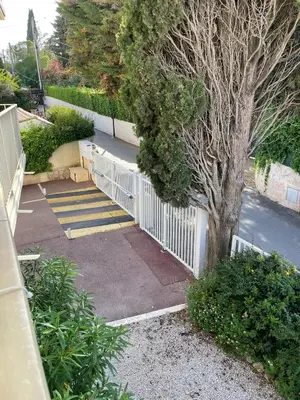 Plan de l'établissement Magnifique appartement climatisé de 87m², à 100m de la plage