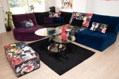 Coin salon dans l'établissement Maison avec piscine à Biot Antibes