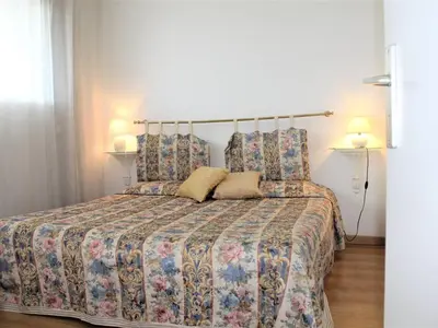 Un ou plusieurs lits dans un hébergement de l'établissement Bel Appartement 2P, Vue Mer, 4 Pers, Villeneuve-Loubet Plage - FR-1-252A-80