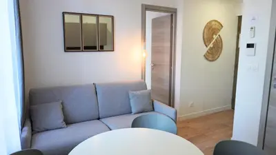 Coin salon dans l'établissement Proche Carlton & Croisette, Appartement 101 - Palmazur Vacances