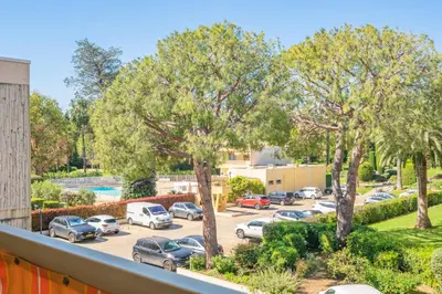 Jardin de l'établissement Hello Côte d'Azur - Spacieux 3 pieces a 5 min des plages