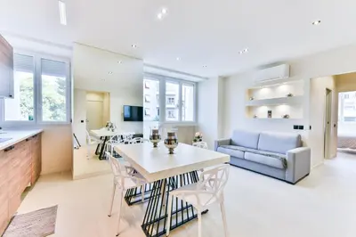 Coin salon dans l'établissement Cosy flat with parking - Basse Californie - Cannes