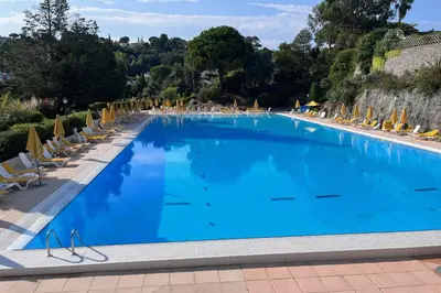 Piscine de l'établissement Appartement Mésangia - Welkeys ou située à proximité