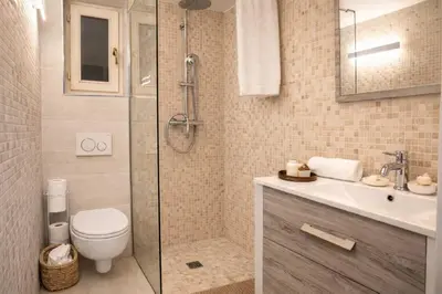 Salle de bains dans l'établissement Nid d'Amour # Vue Mer - Plage et Port à Pied - Evasion de Rêve