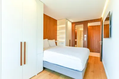 Un ou plusieurs lits dans un hébergement de l'établissement Luxurious apartment with terrace 6P - 3BR - Grand