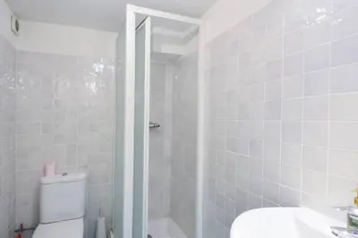 Salle de bains dans l'établissement Studio at -La Croisette- Cannes - BEACH GARDEN -