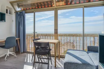 Balcon ou terrasse dans l'établissement Appartement Rivage - Welkeys