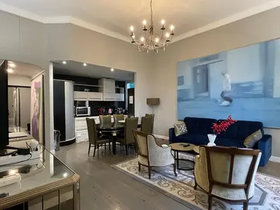 Cuisine ou kitchenette dans l'établissement Luxury 2-floor Flat minutes walk to Croisette and City Center