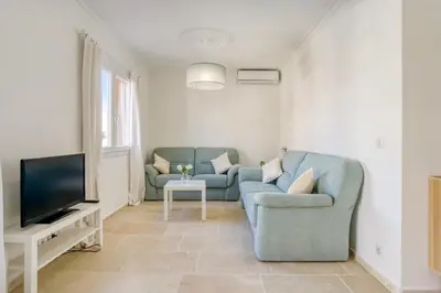 Coin salon dans l'établissement Appartement Bricka - Welkeys