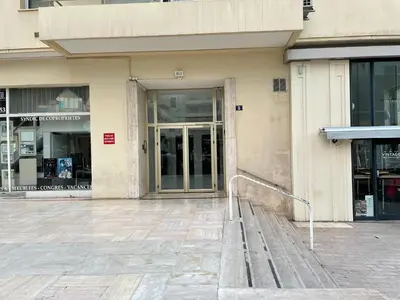 Façade ou entrée de l'établissement Eider croisette