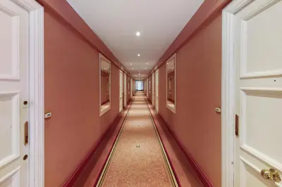 Plan de l'établissement Palais Miramar - Suite Blue Room - Vue Mer -Croisette Emplacement Unique - 20M Plage - WIFI - Clim