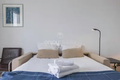 Un ou plusieurs lits dans un hébergement de l'établissement Palais Miramar - Suite & G17 - Vue Mer - Croisette Emplacement Unique -20 Plage - WIFI - Clim