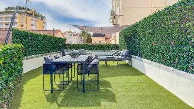 Jardin de l'établissement Le Riviera by Winsome Destination