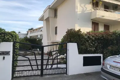 Balcon ou terrasse dans l'établissement Design studio terrace and beach LIVE IN MARLYNE