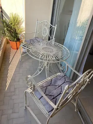 Balcon ou terrasse dans l'établissement Cosy Studio Cannes Center beaches shopping and congresses LIVE IN MERLE