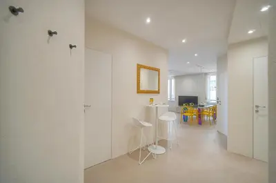 Télévision ou salle de divertissement dans l'établissement Moderne 2 chambres, CARRE D'OR- COEUR DE CANNES A2B194