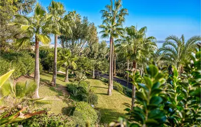 Jardin de l'établissement Cozy Apartment In Vallauris With Wifi