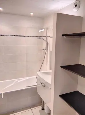 Salle de bains dans l'établissement Résidence Graziella Appartement 627