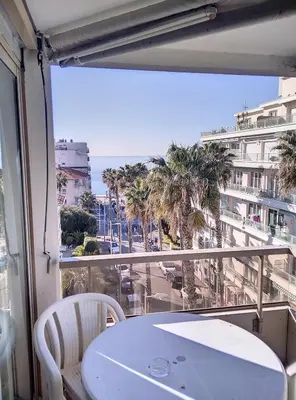 Balcon ou terrasse dans l'établissement Résidence Graziella Appartement 521