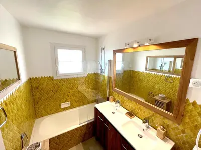 Salle de bains dans l'établissement Villa Harmonie - unique provençal charm