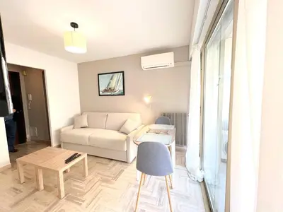 Coin salon dans l'établissement LM Studio by Welcome to Cannes