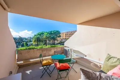 Balcon ou terrasse dans l'établissement Appartement Nicilia - Welkeys