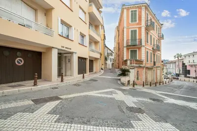 Quartier de l'appartement ou autre quartier proche