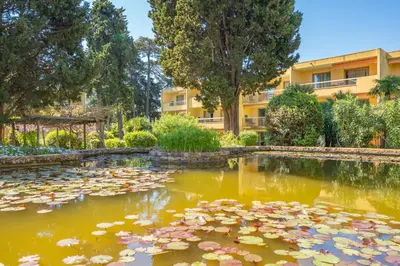 Jardin de l'établissement Hello Côte D'Azur - Spacieux 2pièces à5min de plages