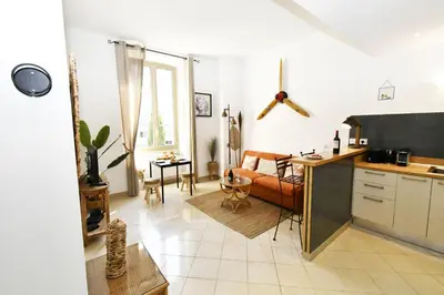 Cuisine ou kitchenette dans l'établissement Tou'Can YourHostHelper